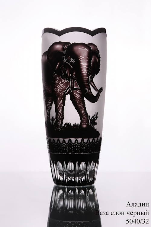 Ваза для цветов Arnstadt Kristall Аладин слон черный 32см