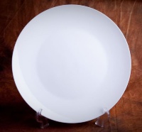 Белая тарелка закусочная АККУ Шар 21см