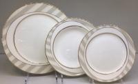 Набор тарелок для сервировки стола Japonica Серые полоски на 6 персон 18 (предметов)