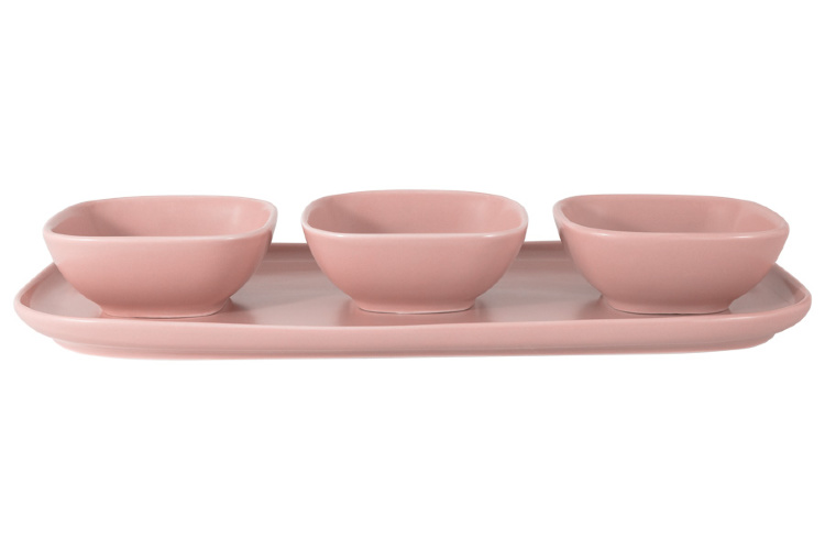 Набор тарелки и салатников Maxwell and Williams розовый (4 предмета)