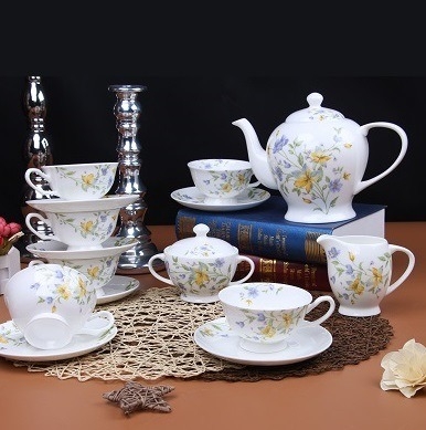 Чайный сервиз Rulanda Сиреневый цветок на 6 персон (15 предметов)