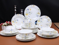 Чайно-столовый сервиз Rulanda Сиреневый цветок на 6 персон (45 предметов)