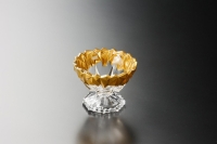 Маленькая ваза для конфет Soga Glass Монтана золото 12см на ножке